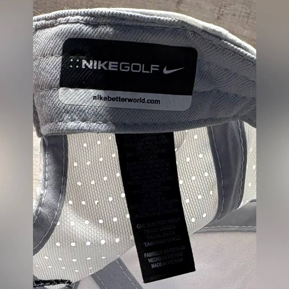 Nike Golf Women's White StrapBack Breathable Hat